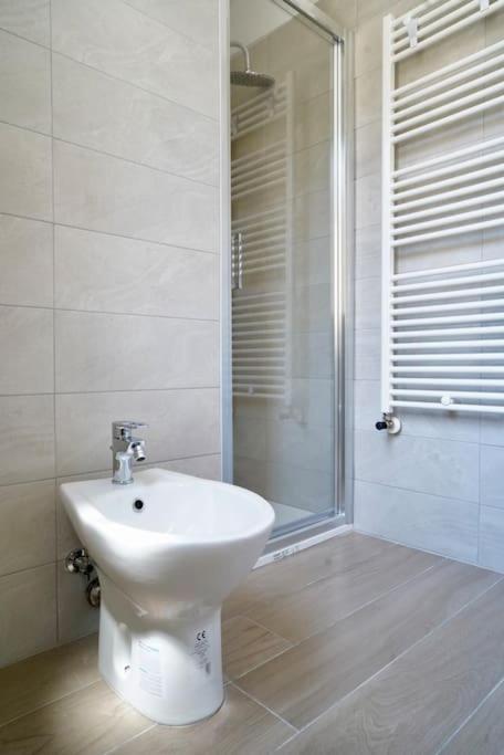 Molinari House Modena Smeraldo "Free Parking" Екстериор снимка